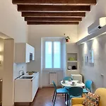 Casa Mimosa דירה